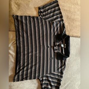 Women’s Cropped Coffin Shirt